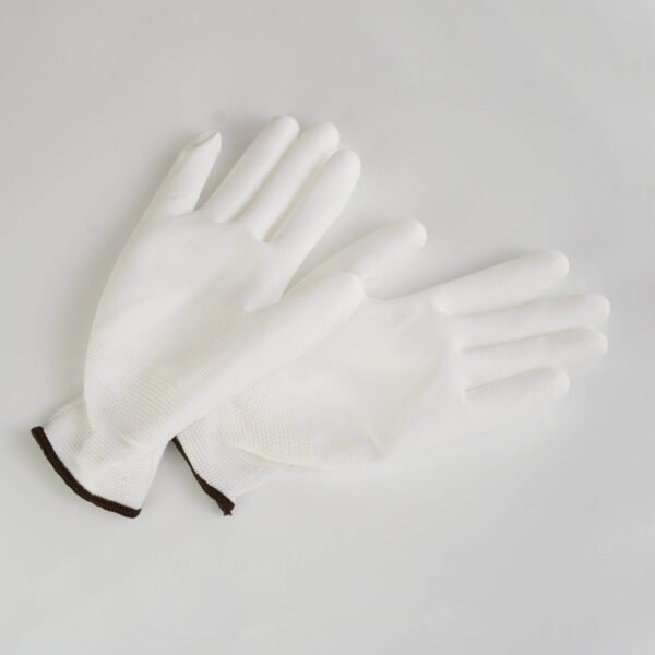 Work gloves for djembe repair - white