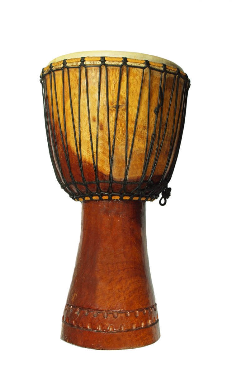 A diagram of the different ropes on a djembe
